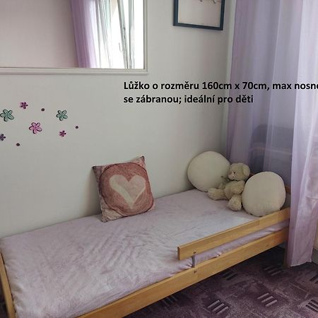 Apartman V Podhuri Krusnych Hor โซโกโลฟ ภายนอก รูปภาพ